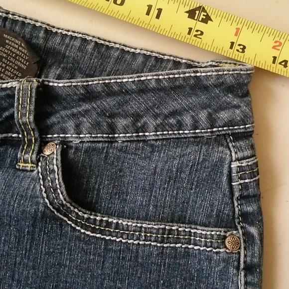 V. S. H. Jean Shorts - Picture 4 of 13